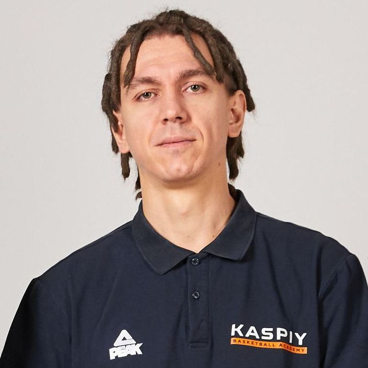 Эмиль Ахмиров